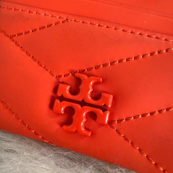 Tory Burch Kira Card Case - Orange Quilted Leather - Picture 5 of 5